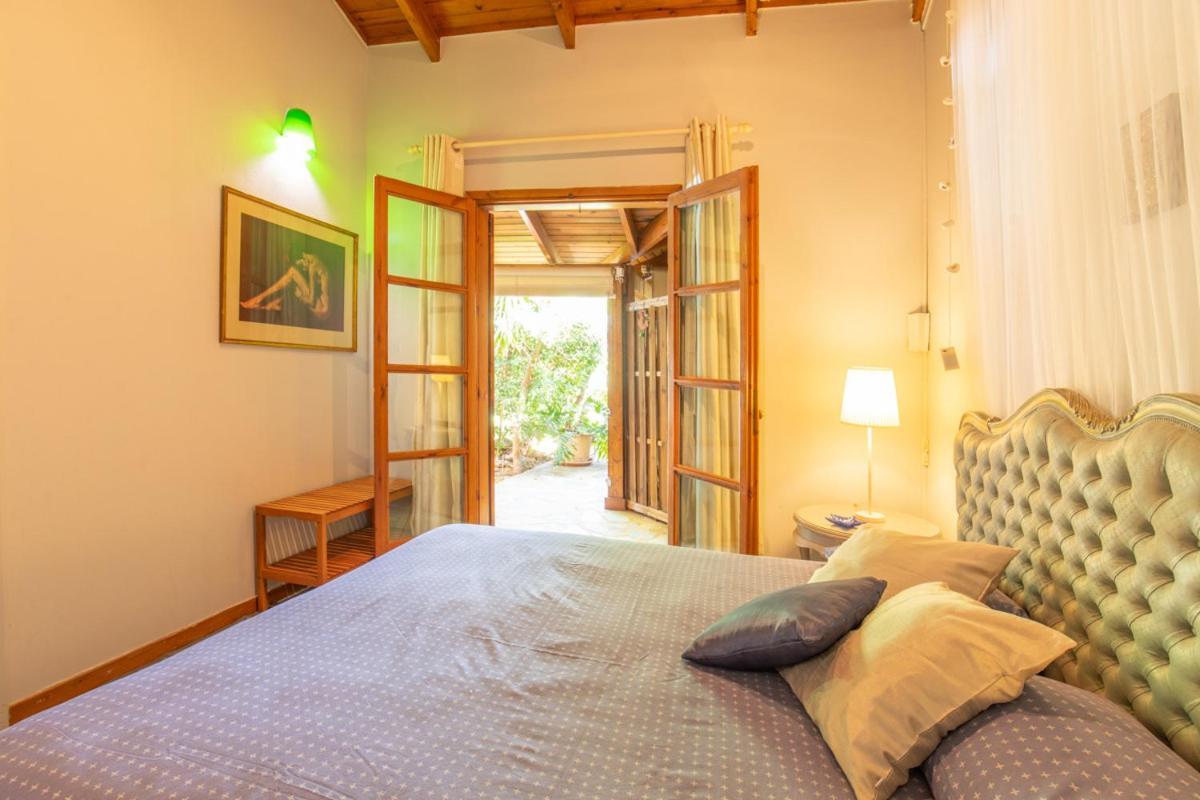 Villa Iliachtida House à Cap Cap Sounion Extérieur photo